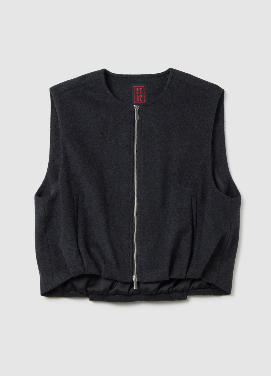 Elegante Bluse mit Knopfleiste und Ballonärmeln
