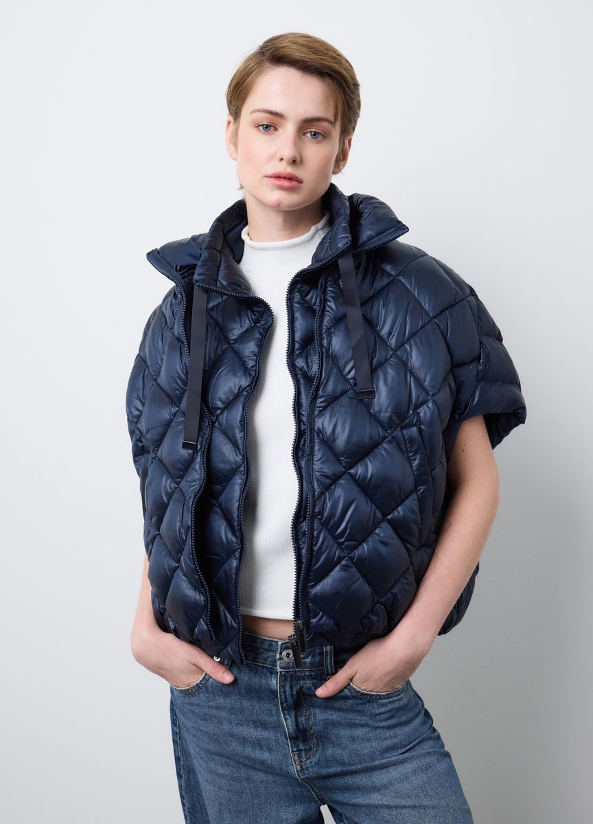 Elegante Bluse mit Knopfleiste und Ballonärmeln