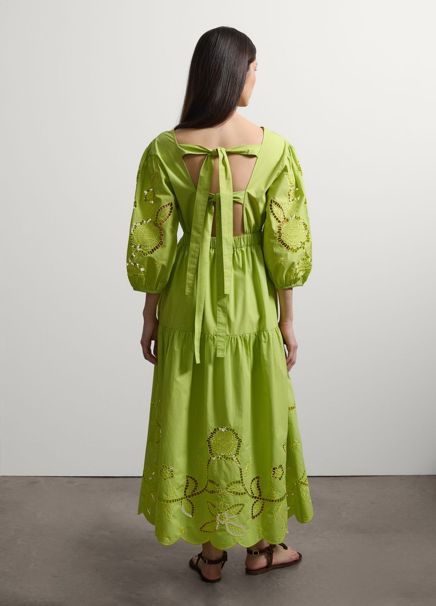 Elegante Bluse mit Knopfleiste und Ballonärmeln