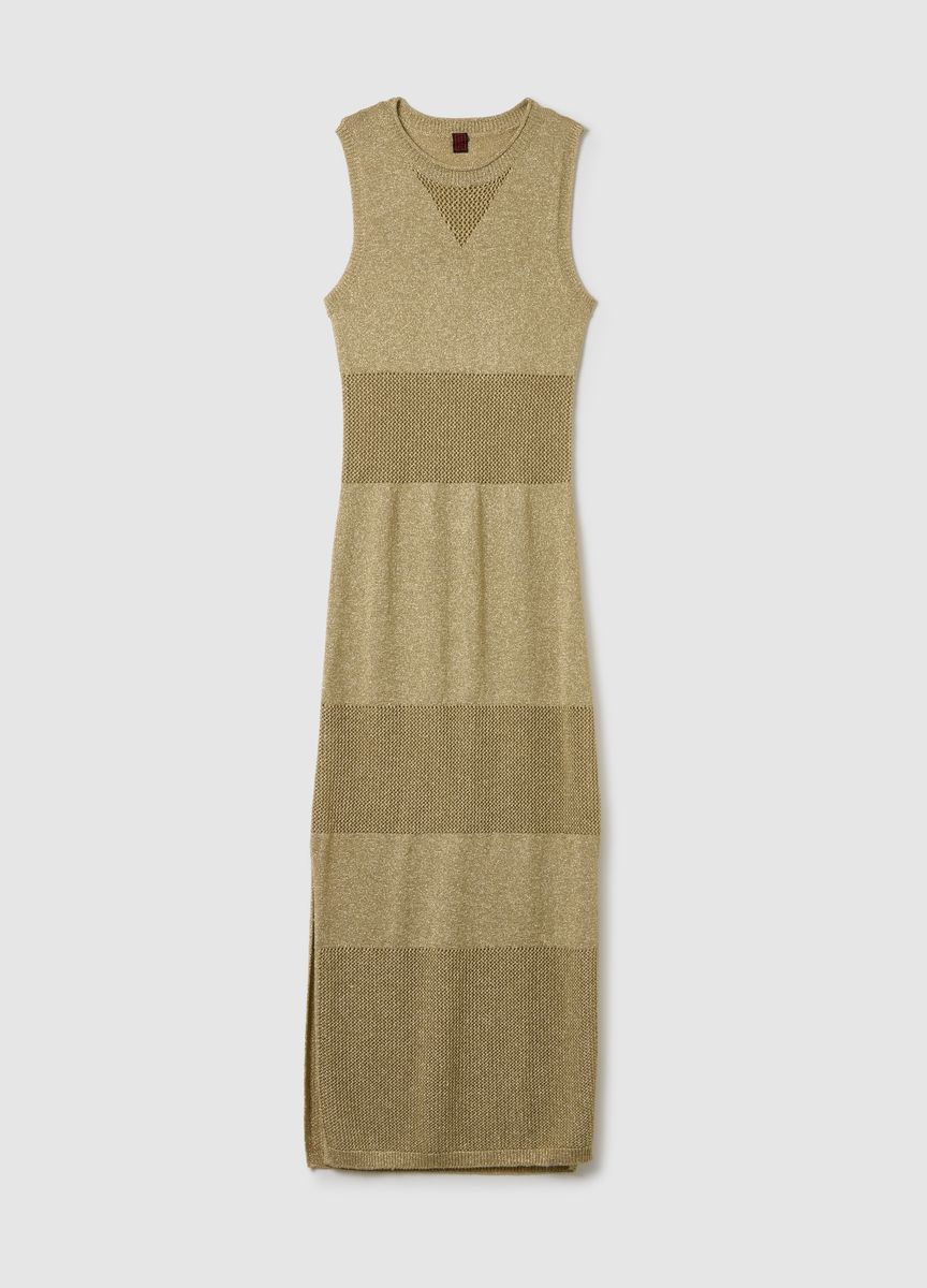Blassrosa Midikleid mit transparentem Überzug