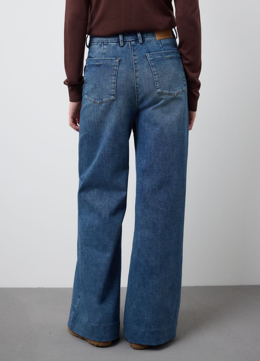 Klassische Hose mit geradem Bein