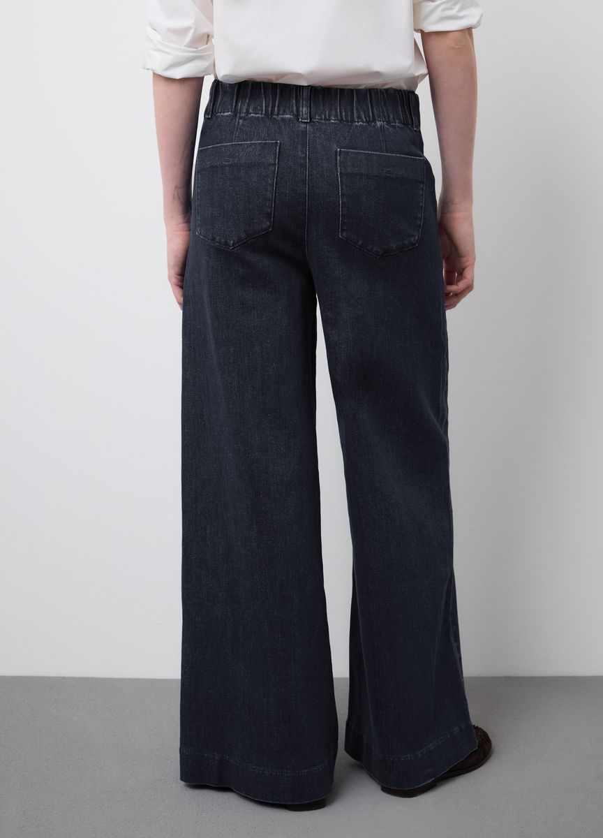 Klassische Hose mit geradem Bein