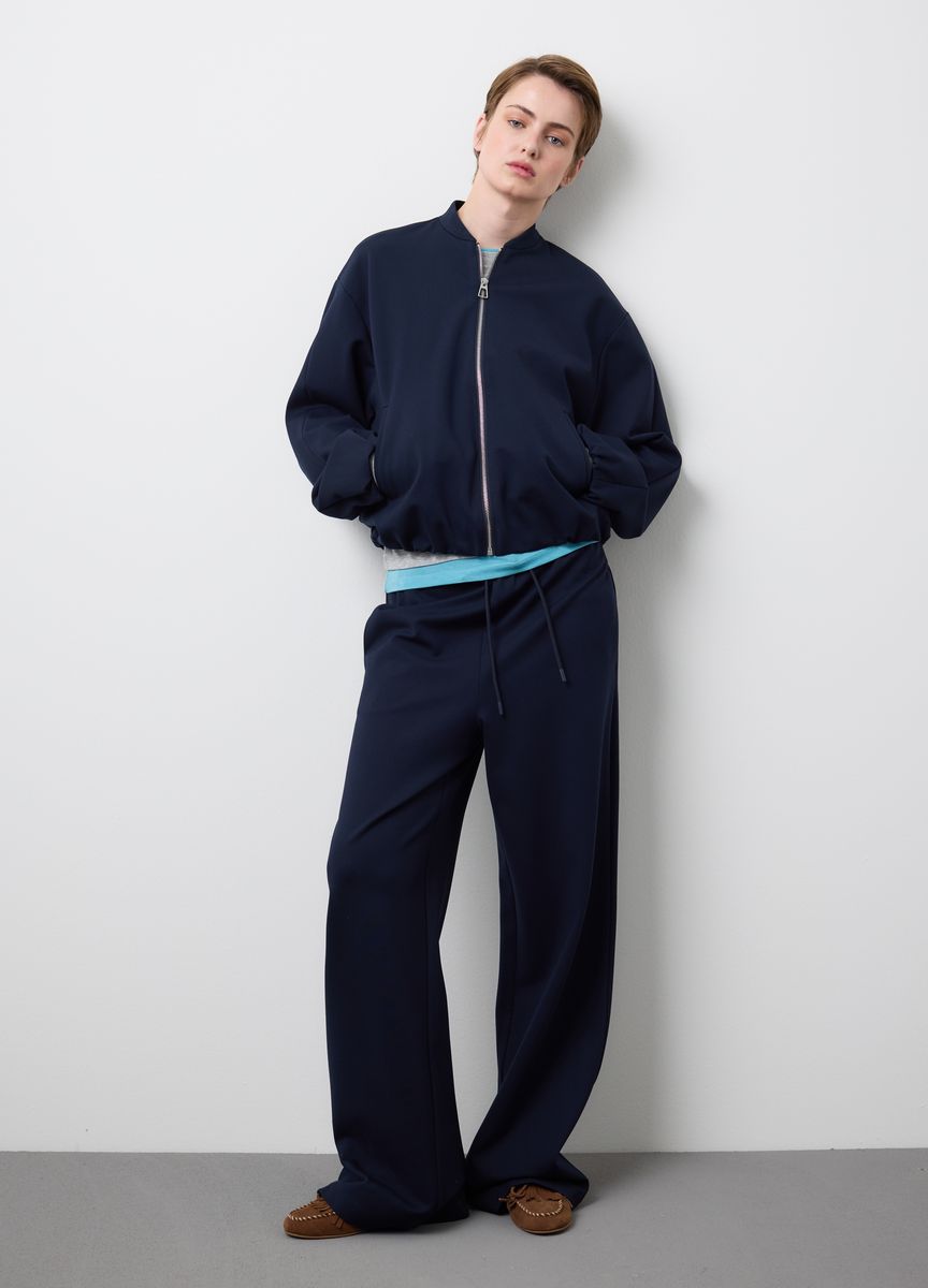 Klassische Hose mit geradem Bein