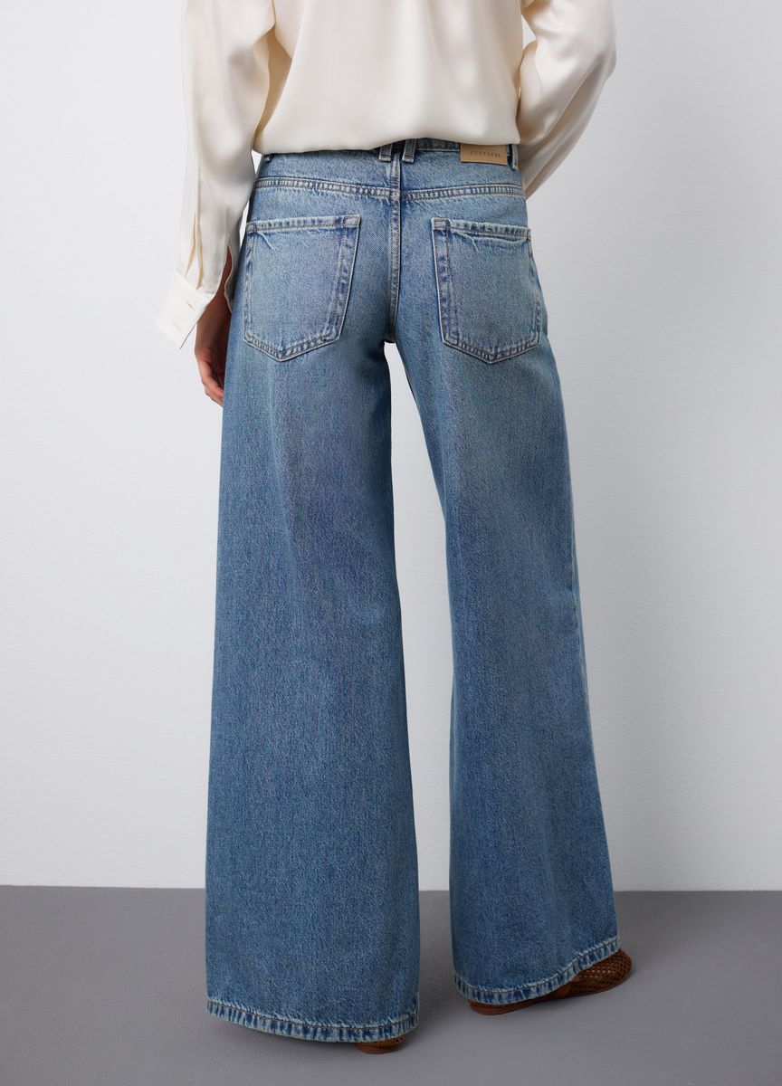 Klassische Hose mit geradem Bein