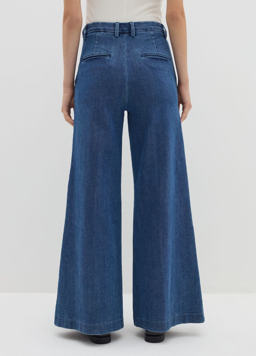 Klassische Hose mit geradem Bein
