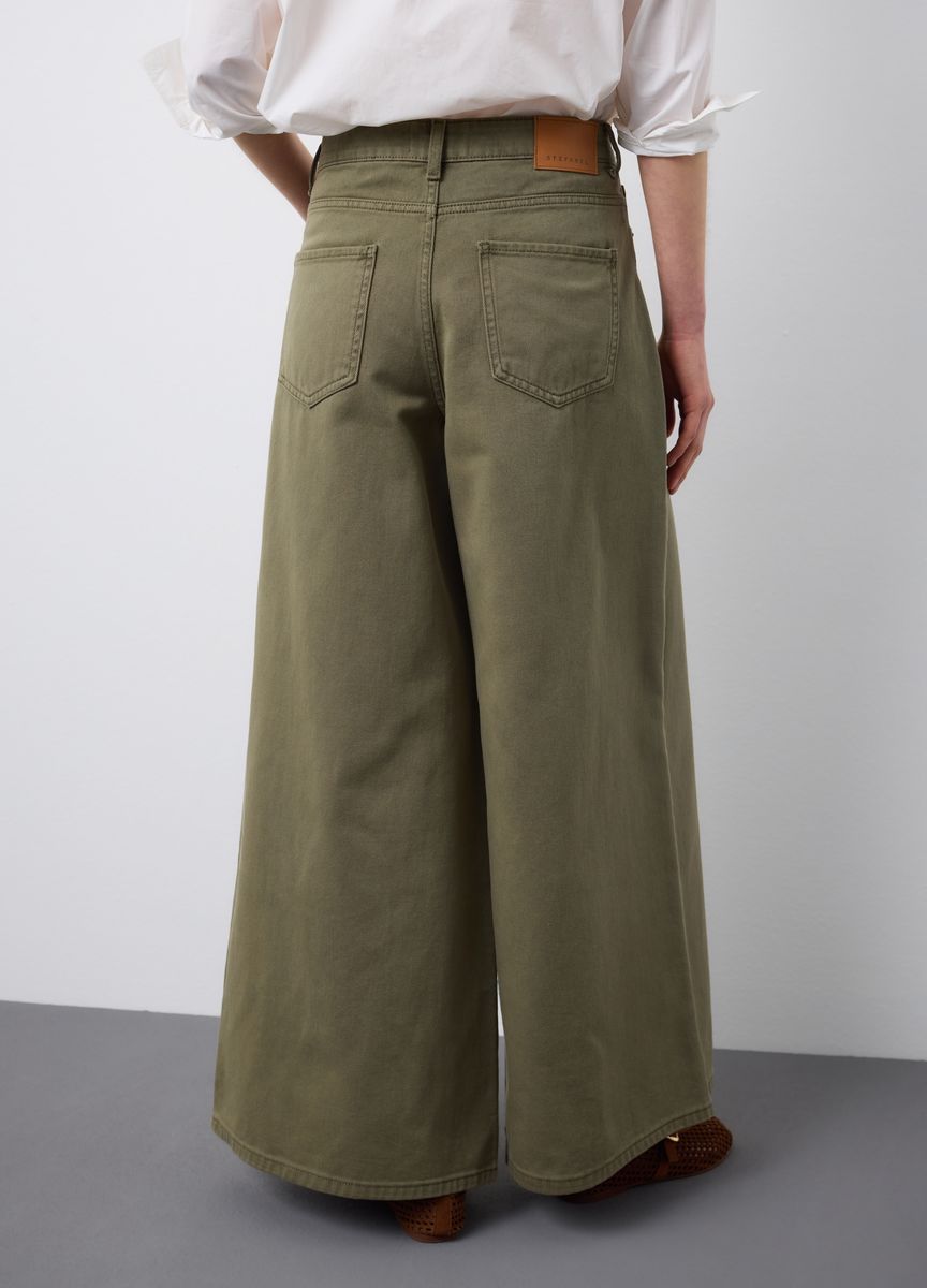 Klassische Hose mit geradem Bein