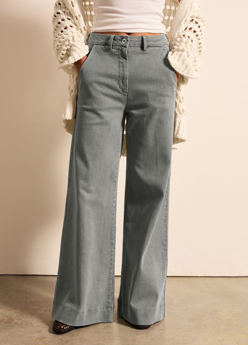 Klassische Hose mit geradem Bein
