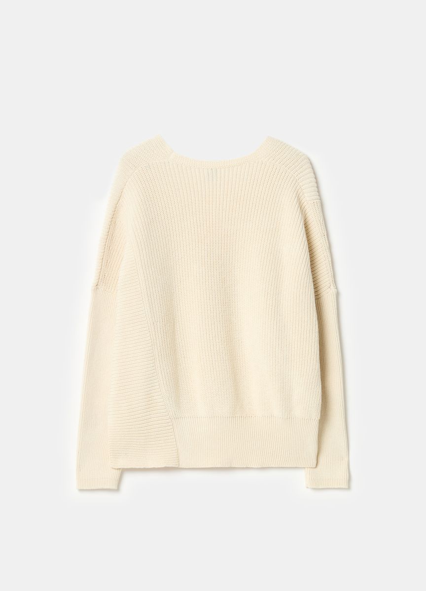 Lässiger Rippstrickpullover mit V-Ausschnitt