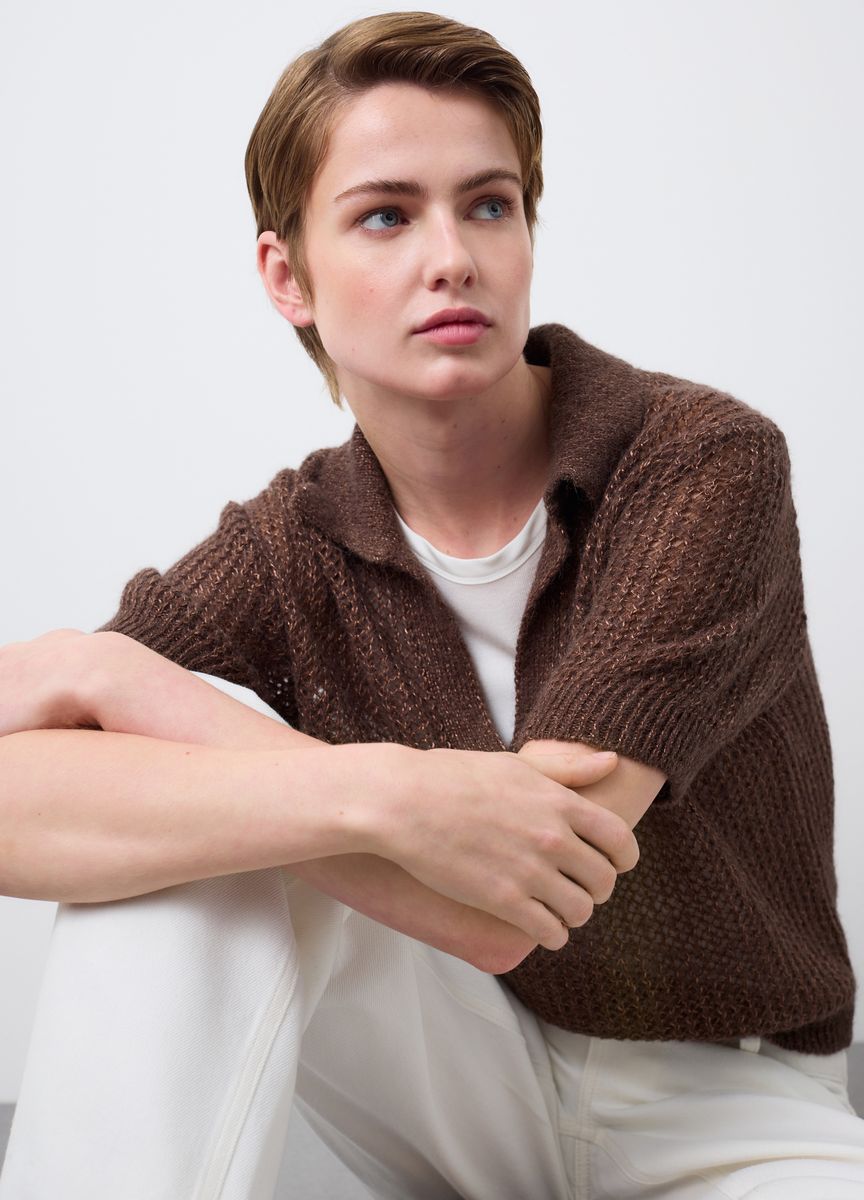Rundhals Strickpullover mit Rippmuster