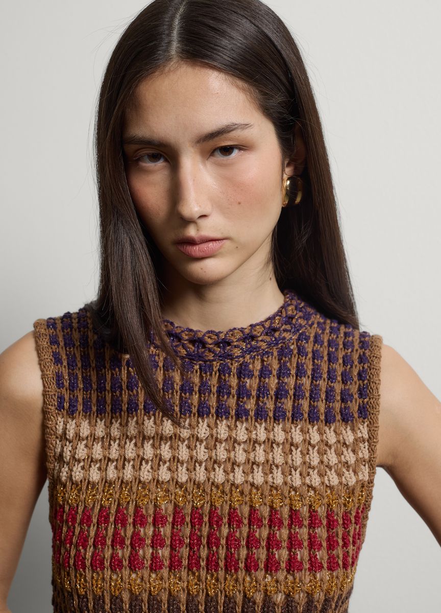 Rundhals Strickpullover mit Rippmuster