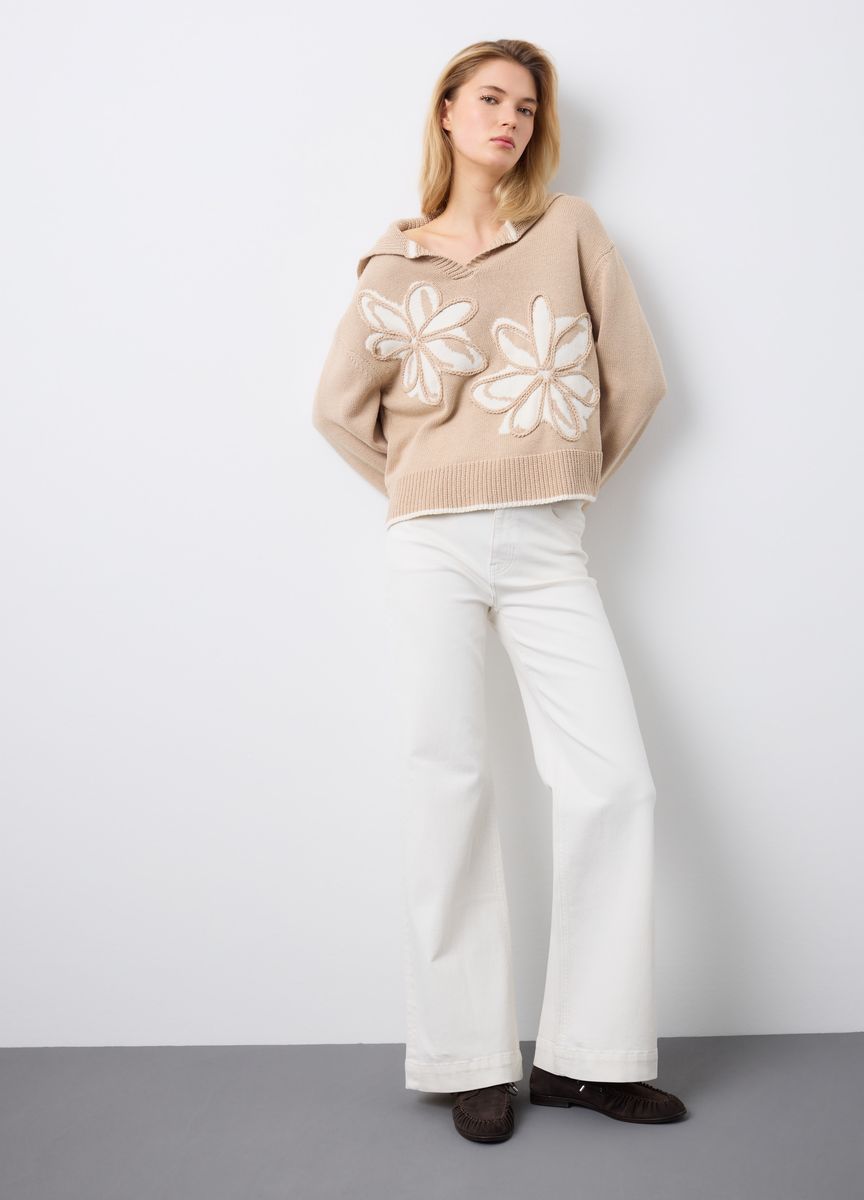 Rundhals Strickpullover mit Rippmuster