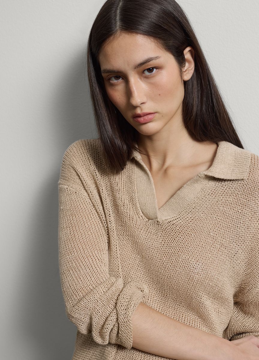 Rundhals Strickpullover mit Rippmuster