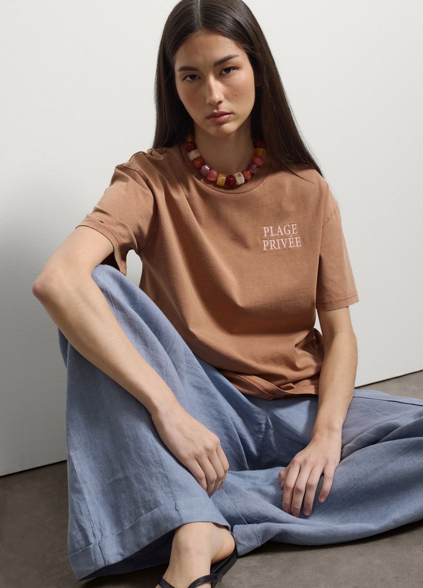 Modernes, kastenförmiges Crop-Top