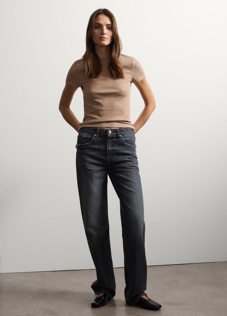 Modernes, kastenförmiges Crop-Top