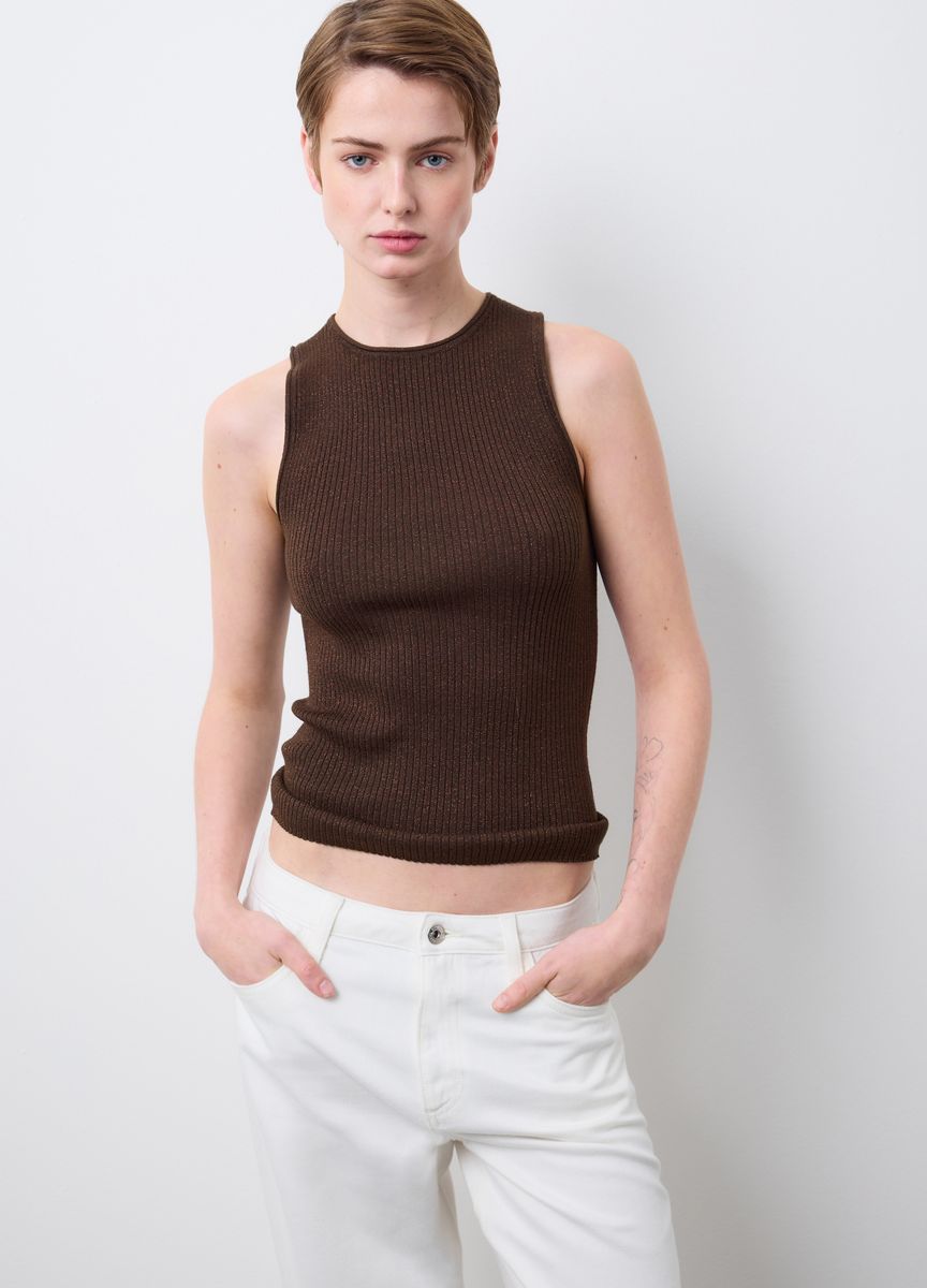 Modernes, kastenförmiges Crop-Top