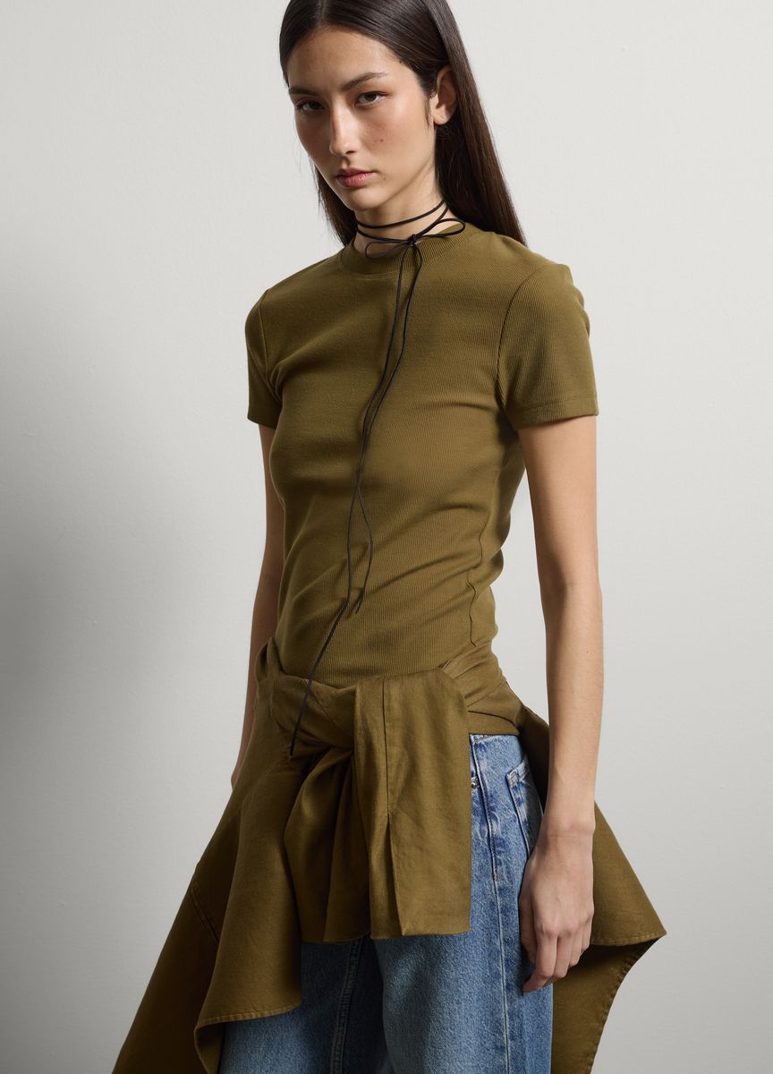 Modernes, kastenförmiges Crop-Top