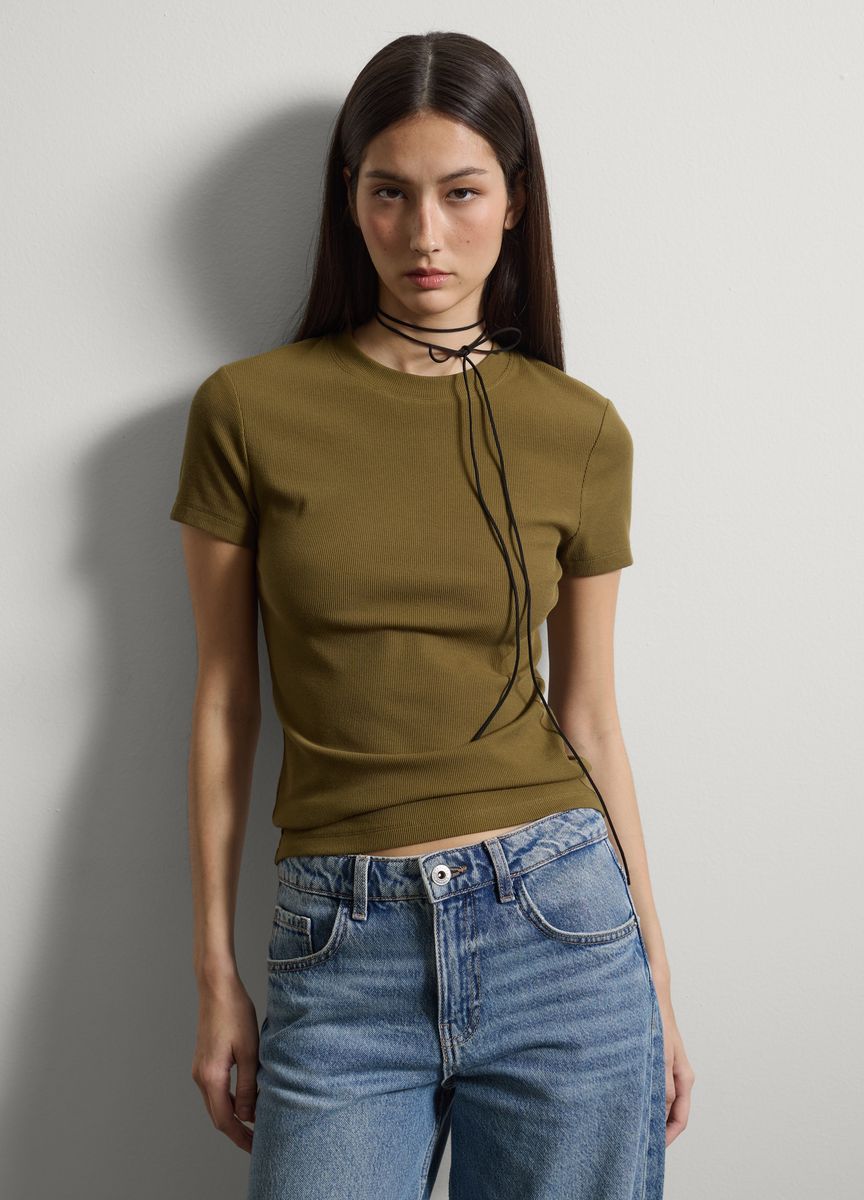 Modernes, kastenförmiges Crop-Top