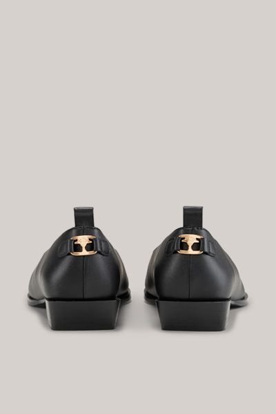 Elegante Slip-On Loafer aus Leder mit spitzer Zehenpartie