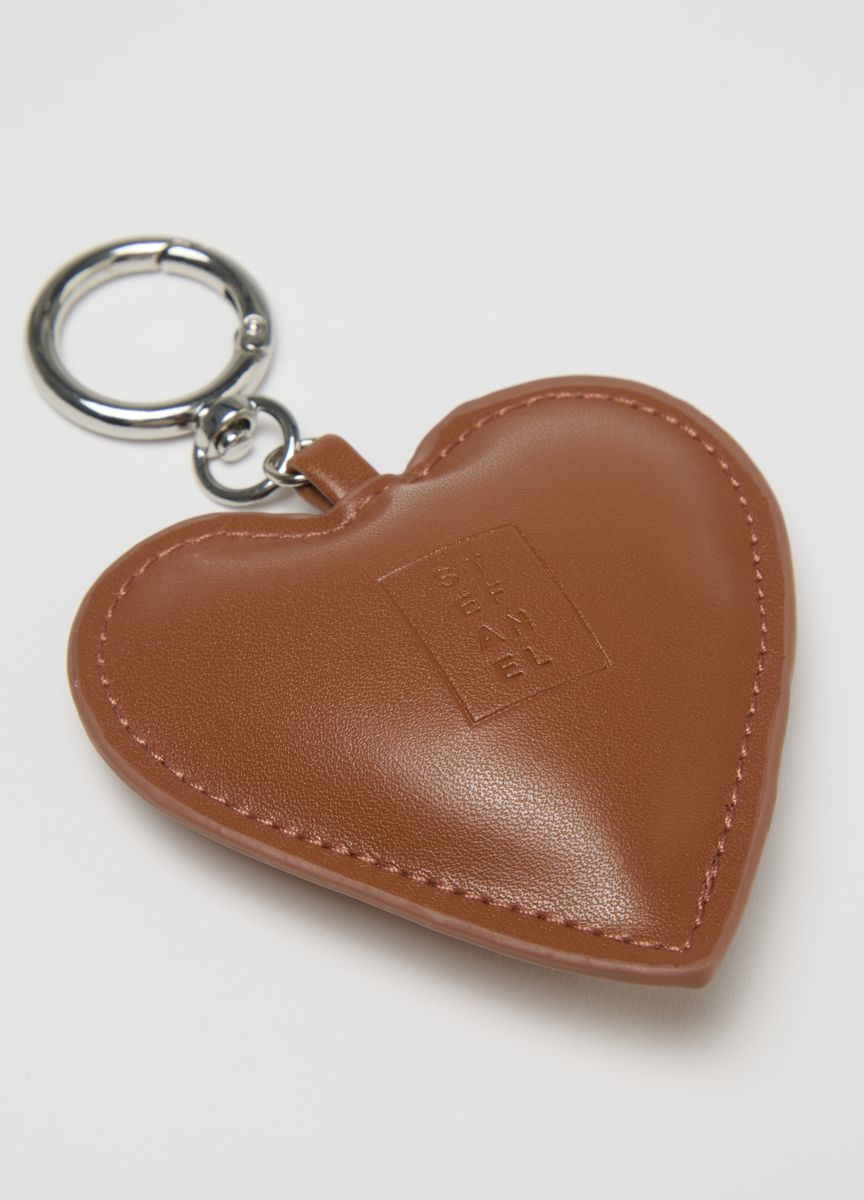 Roter herzförmiger Taschenanhänger Schlüsselanhänger