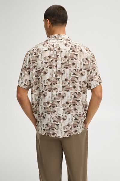 Beige Hemd mit abstraktem Muster