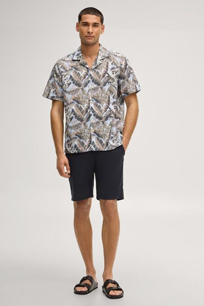 Tropisches Hemd mit Reverskragen