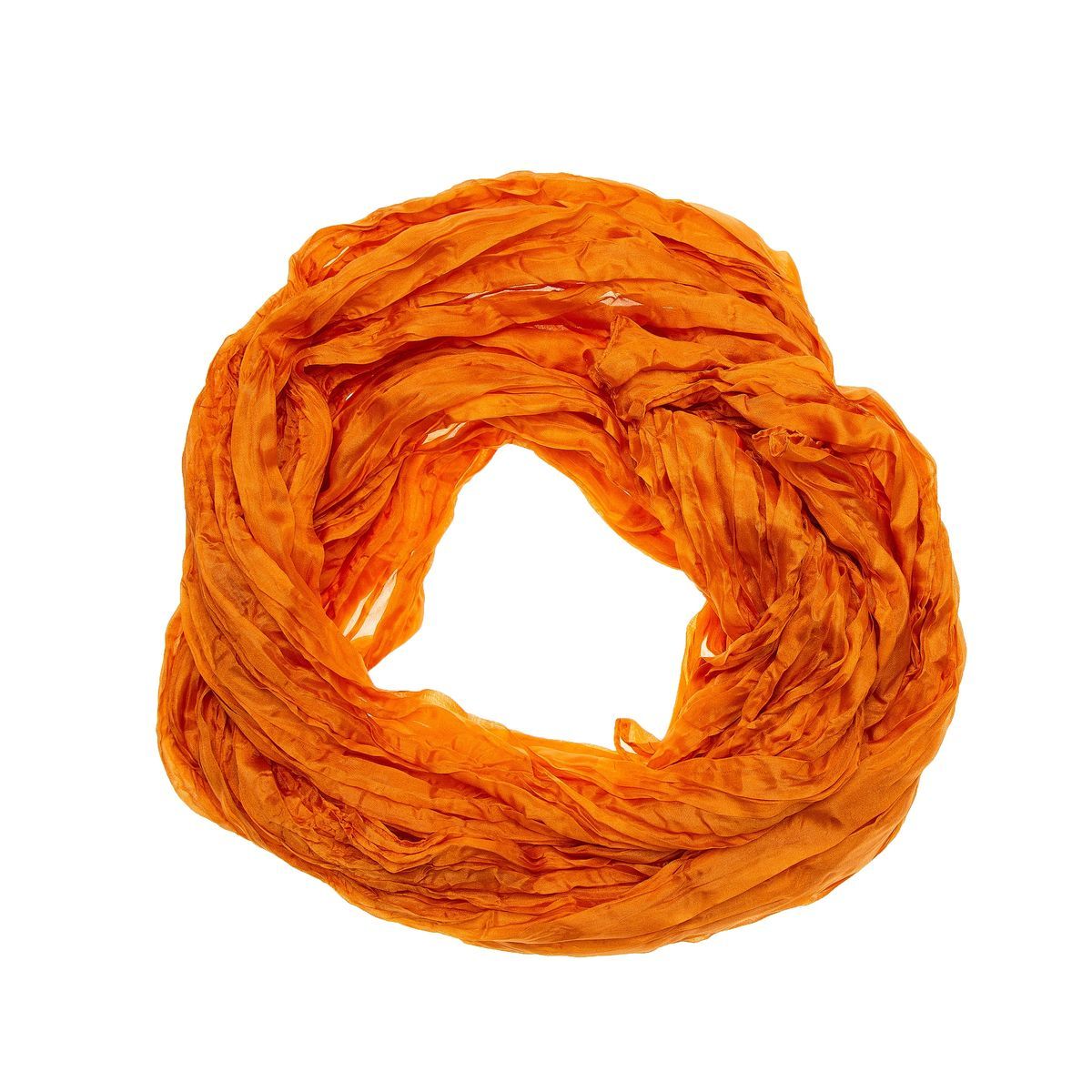 Orangefarbener Seidenschal mit Knitteroptik