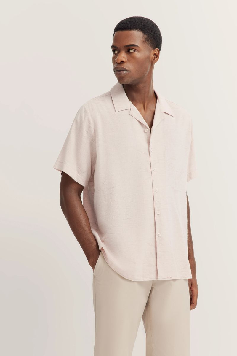 Locker geschnittenes Hemd mit Camp-Kragen