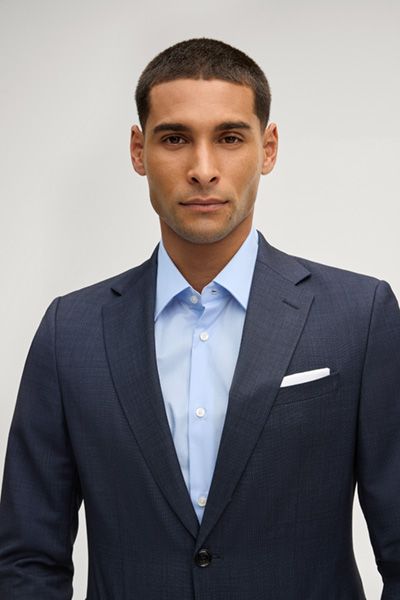 Eleganter extra-schmaler Wollanzug