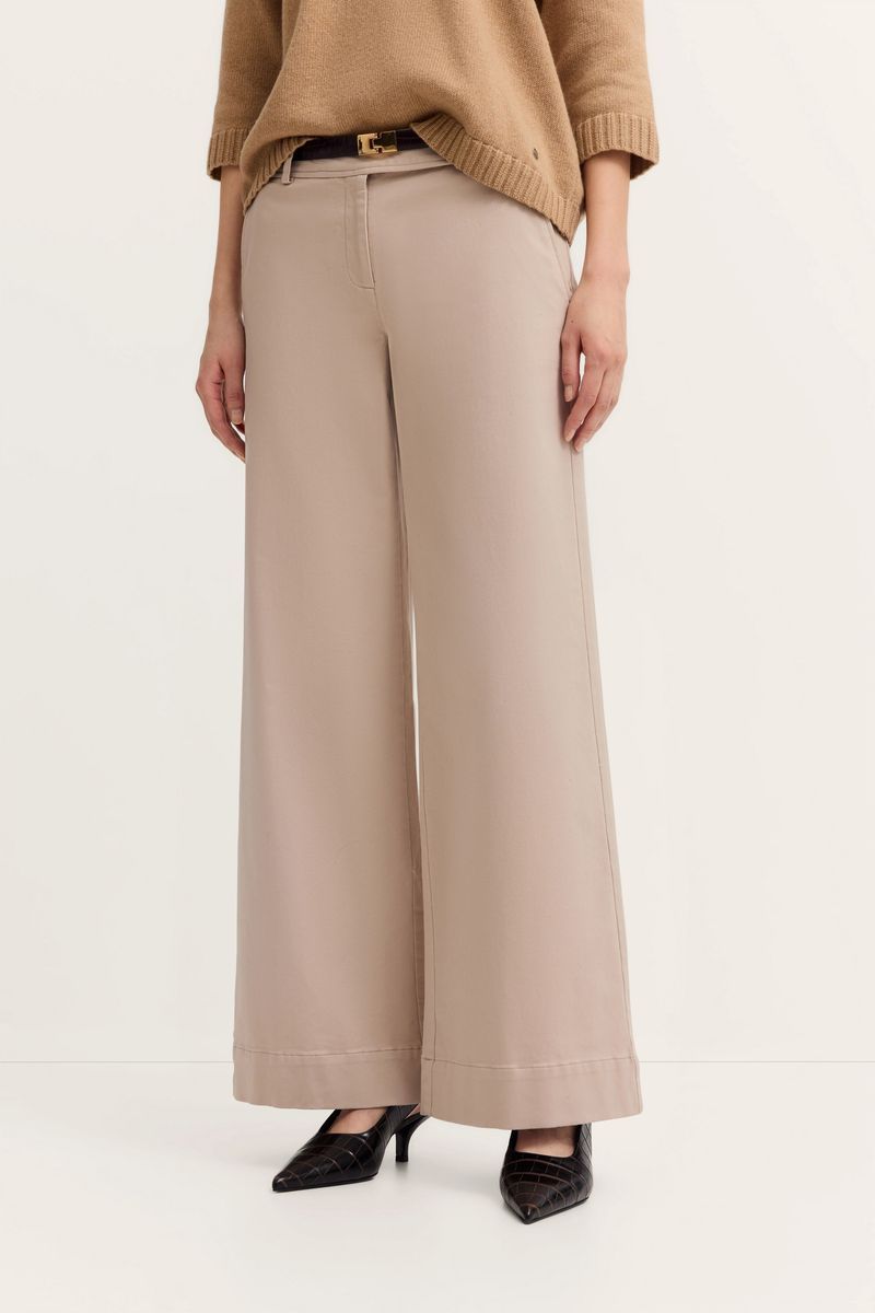 Beige Hose mit weitem Bein und lockerer Passform