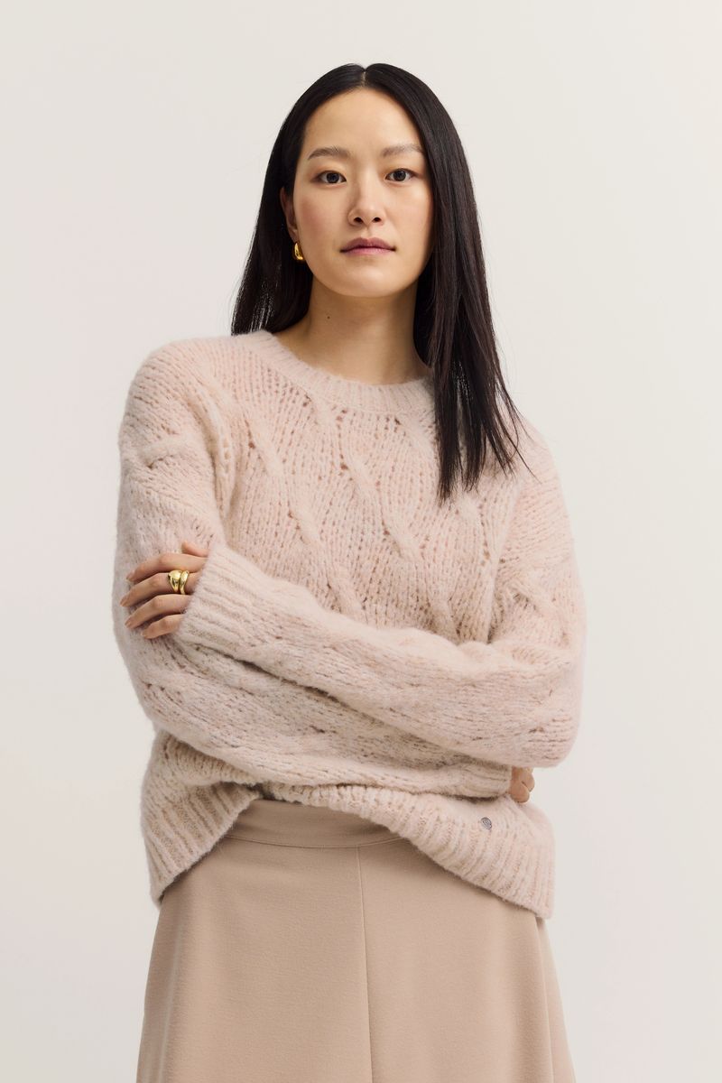 Rundhals Pullover mit Zopfmuster