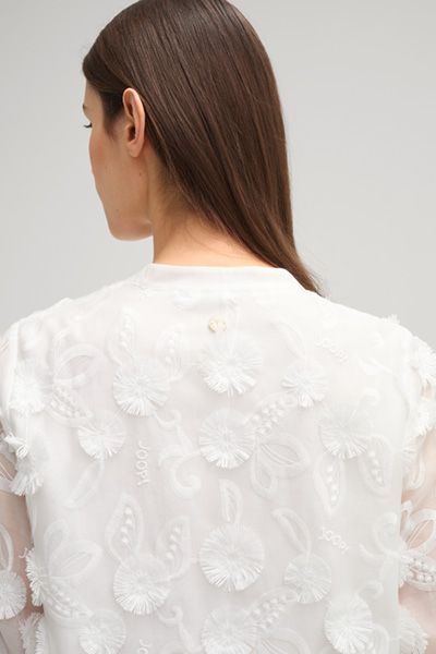 Elegante floral bestickte Bluse mit Ärmeln