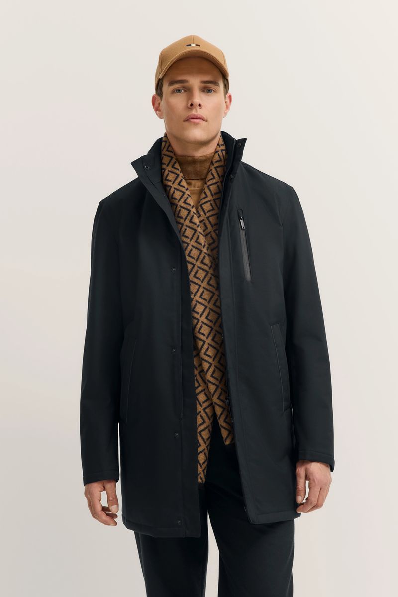 Wasserdichter atmungsaktiver Regenmantel mit Stehkragen