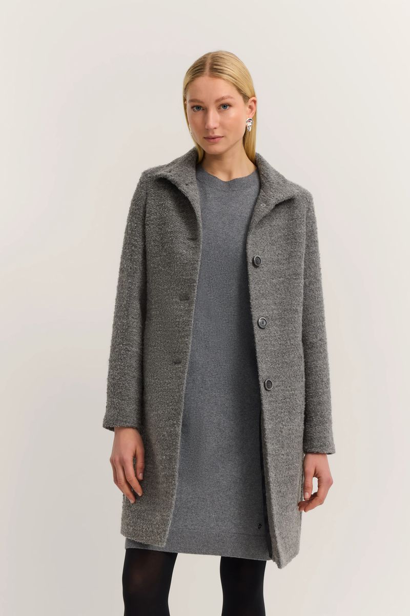 Eleganter grauer Wollmantel