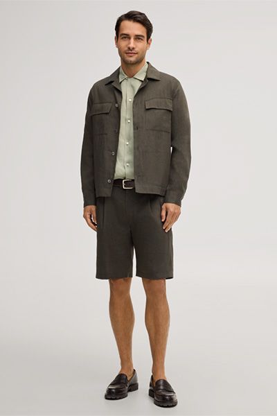 Dunkelgrünes Overshirt aus Leinenmischung