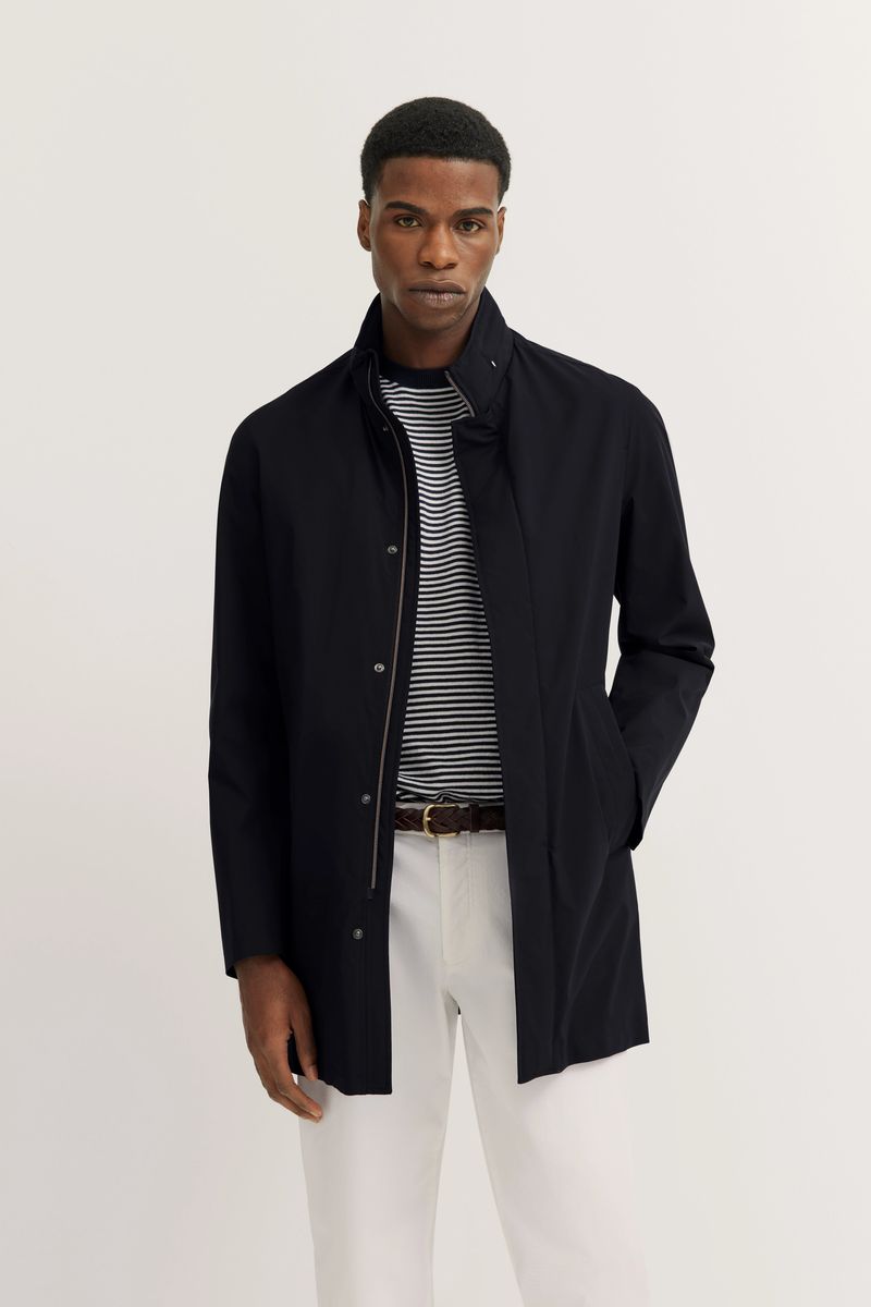 Marinefarbener Kapuzen-Mac-Mantel