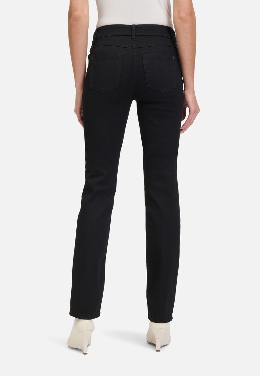 Klassische Jeans aus dunklem Denim