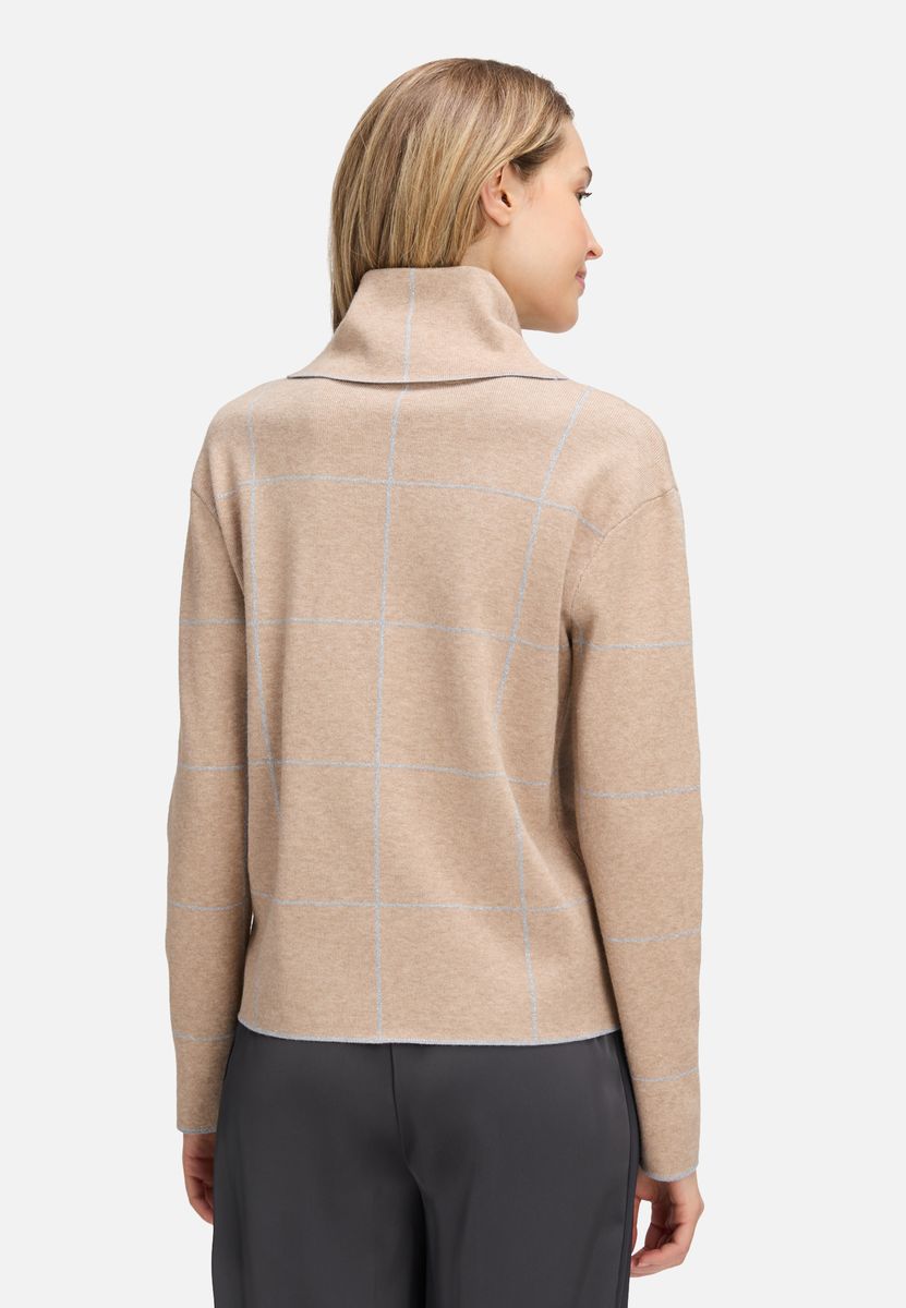 Schimmernder Oversize-Strickpullover mit Stehkragen