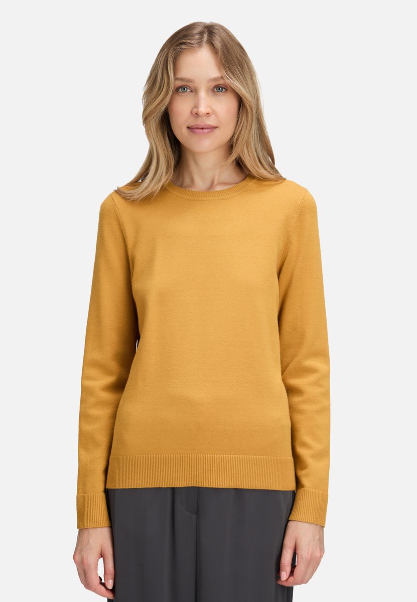 Klassischer Strickpullover mit Rundhalsausschnitt