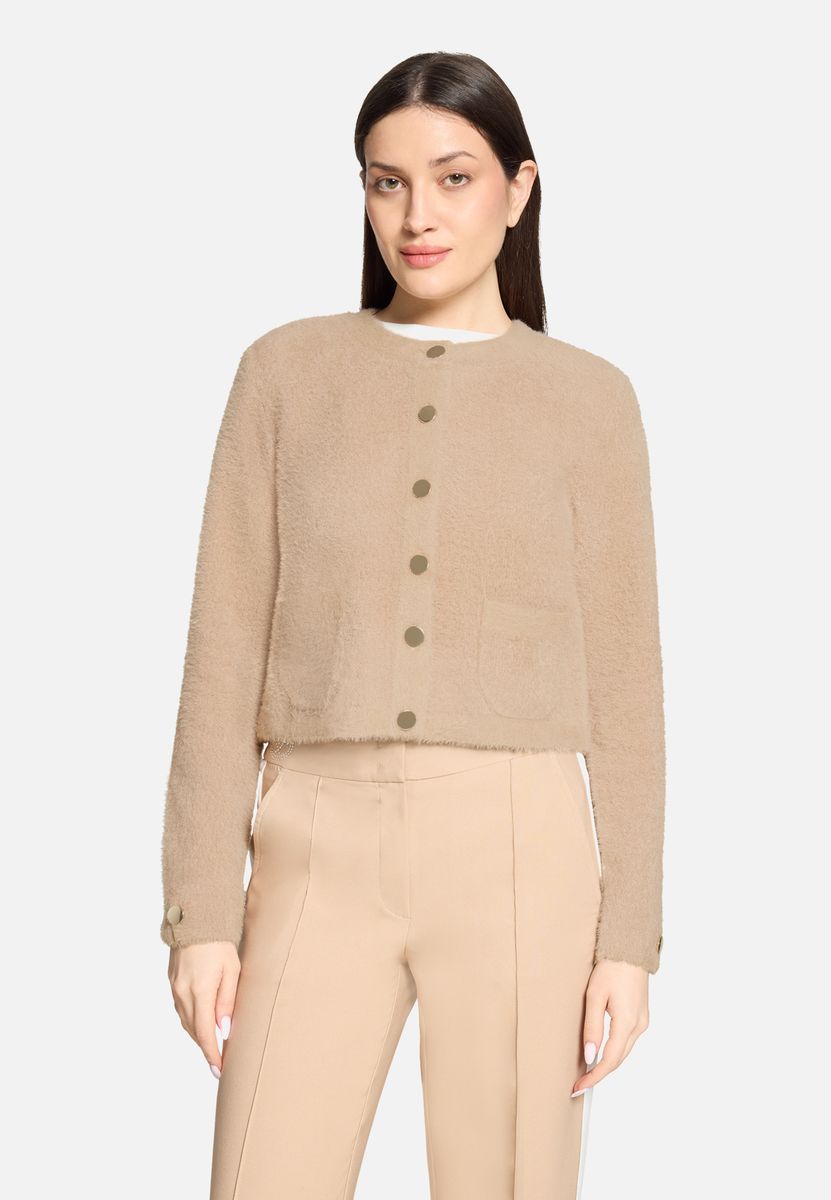 Klassische Strickjacke mit Rundhalsausschnitt