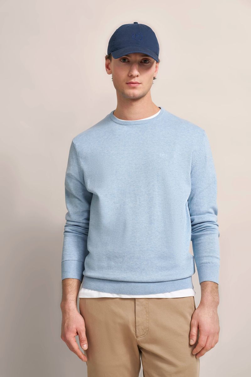 Klassischer Rundhals-Baumwollstrickpullover