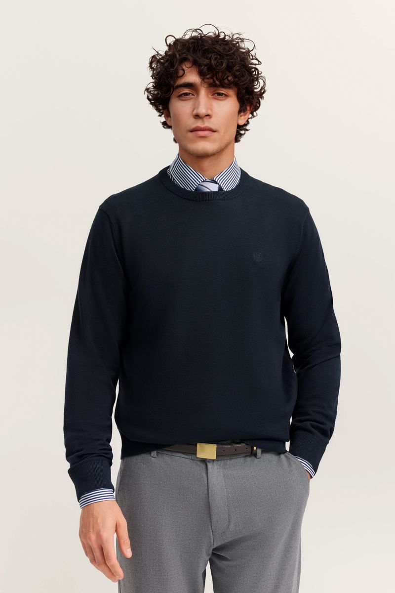 Klassischer Baumwollpullover mit Rundhalsausschnitt
