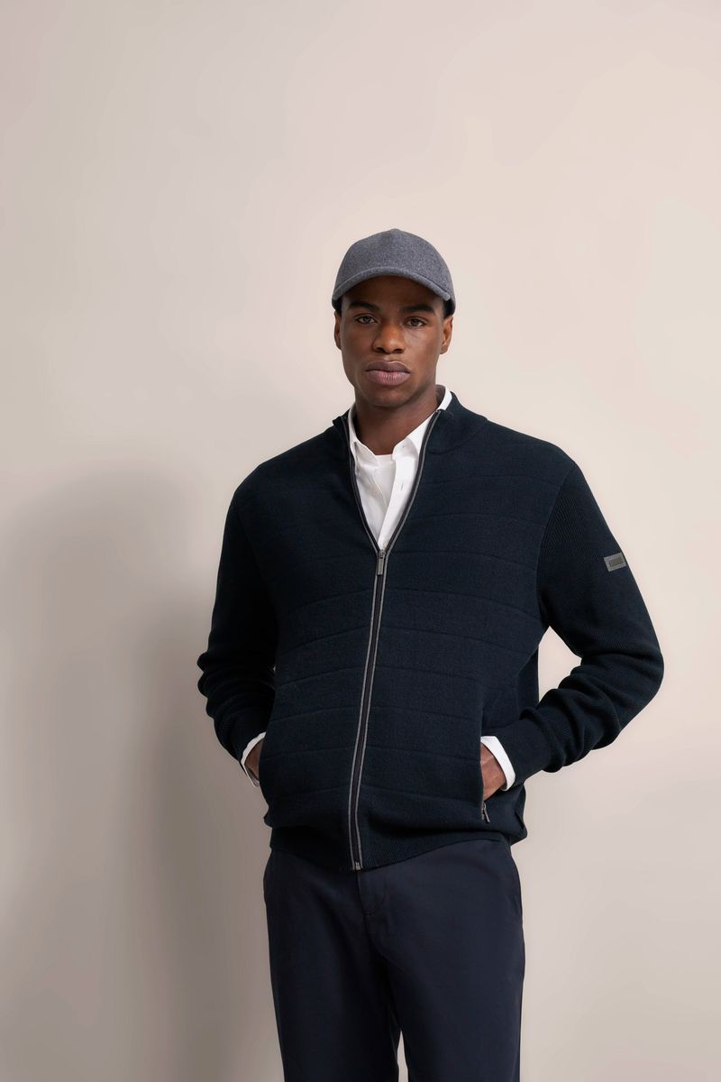 Marine Strickjacke mit Stehkragen