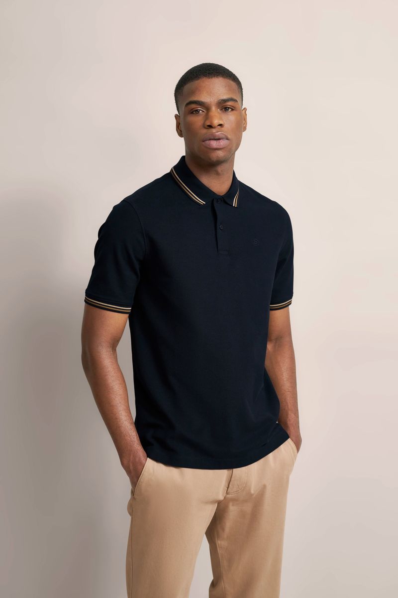 Piqué-Poloshirt mit Modern Fit Passform
