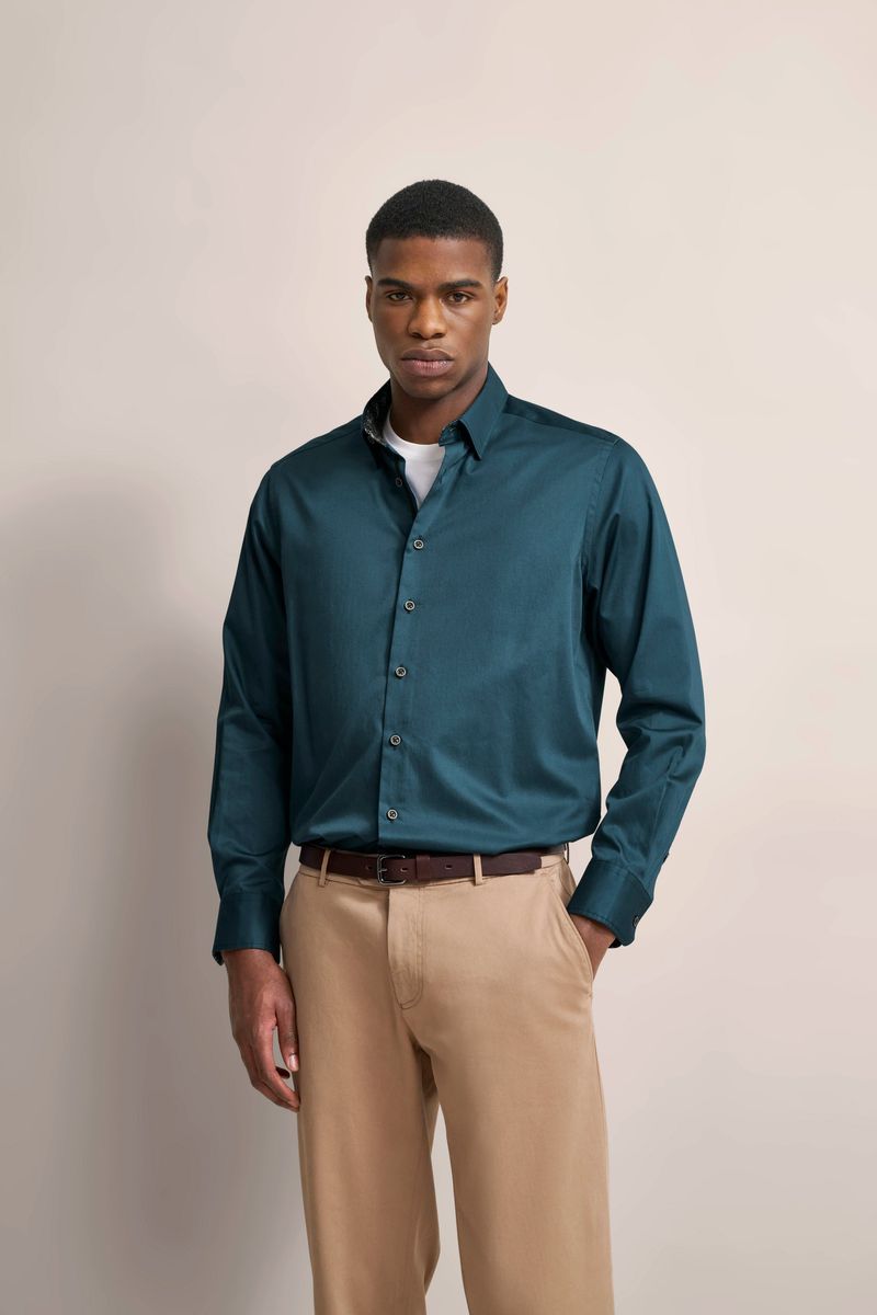 Satin-Hemd mit modernem Schnitt