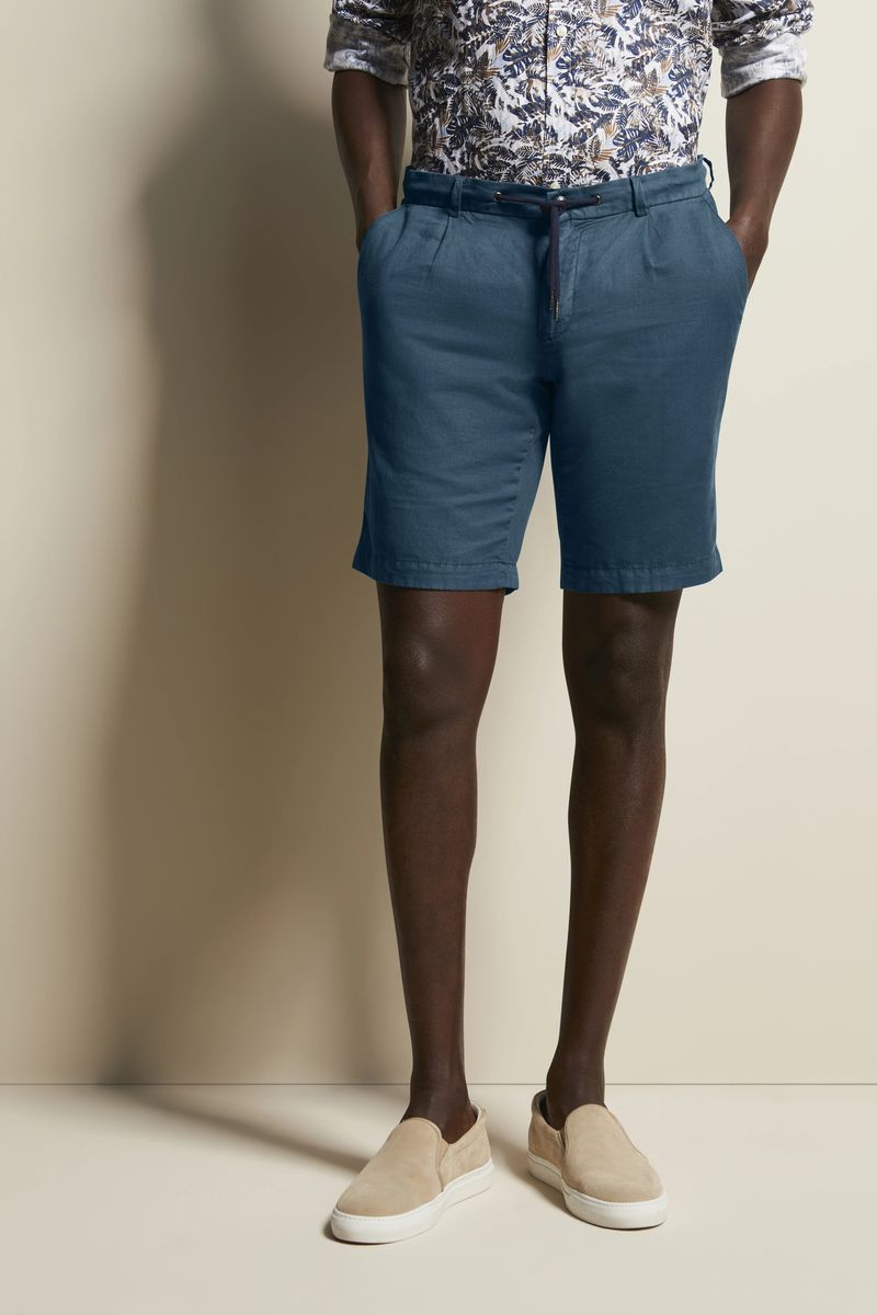 Bermuda Shorts aus Leinenmischung mit Bundfalten