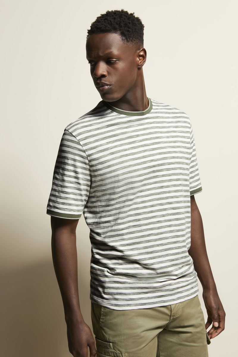 Gestreiftes Fineliner Baumwoll-Rundhals-T-Shirt
