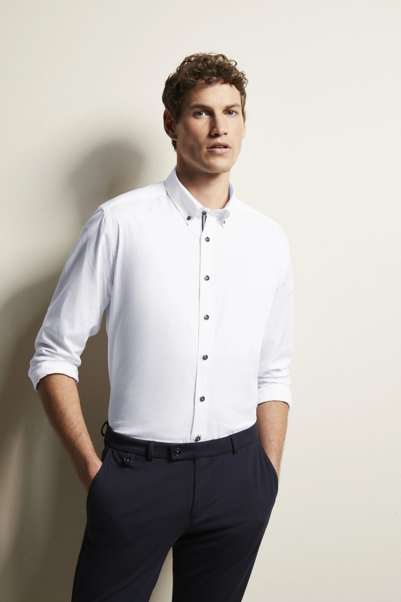 Klassisches Weißes Button-Down Baumwollhemd