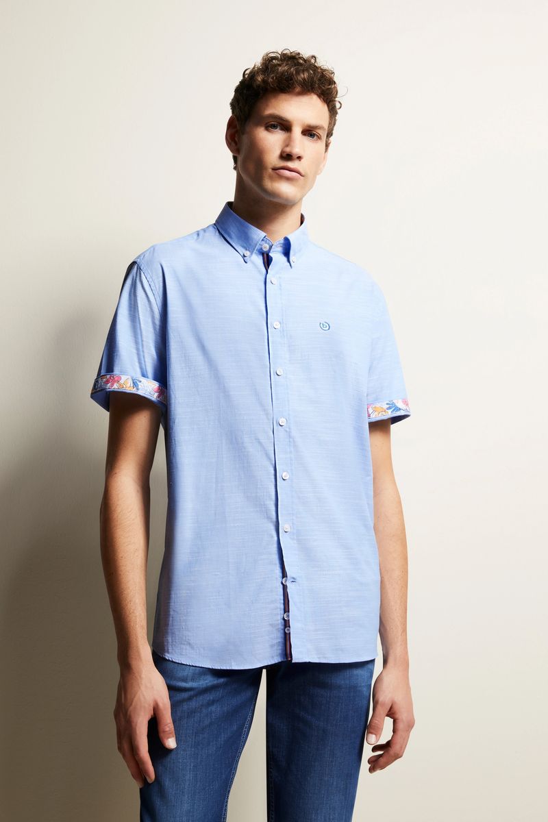 Kurzarmhemd mit Button-Down-Kragen