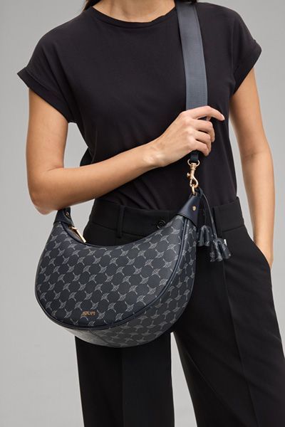 Joop! Cortina Jennifer Marineblaue Schultertasche Halbmond Monogramm