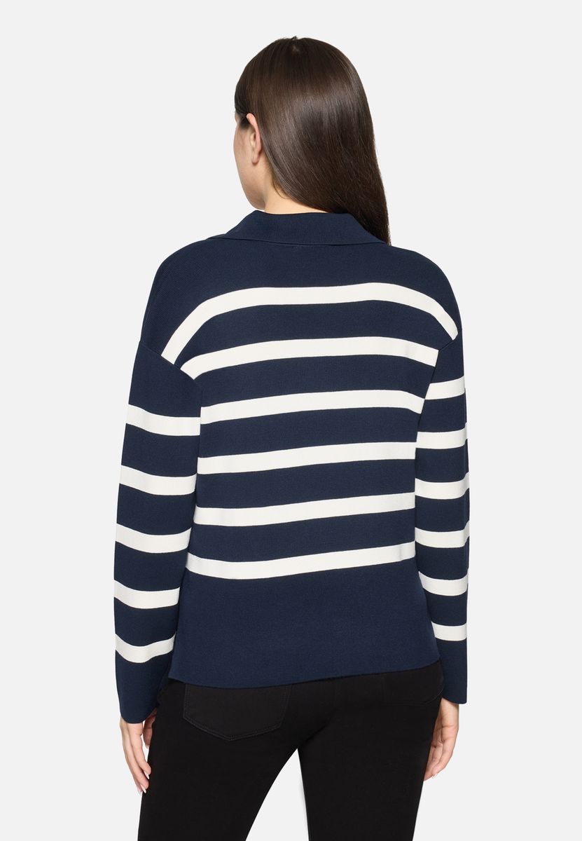 Gestreifter Strickpullover mit Polokragen